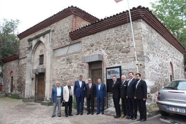 Balıkesir Büyükşehir Belediyesi Ve Girne Amerikan Üniversitesi Protokol İmzaladı