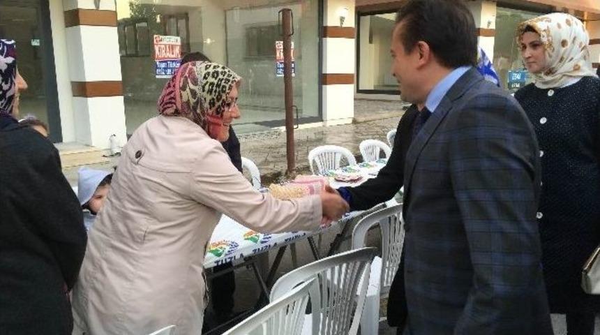 Tuzlalılar Sokak İftarında Buluştu