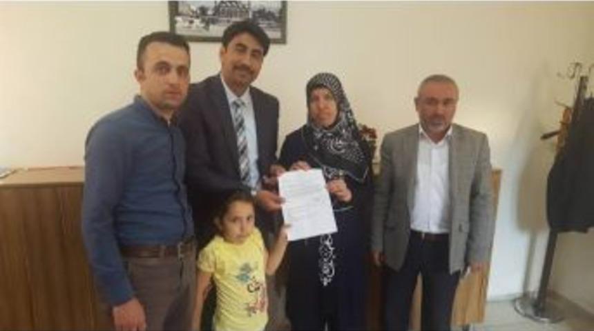 Hizmet-iş Sendikasından Anlamlı Yardım