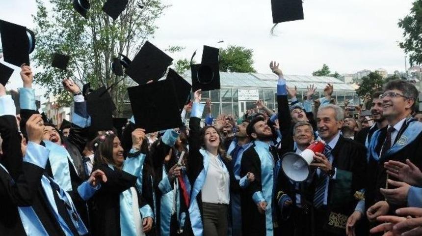 T&uuml;rkiye&rsquo;nin İlk Yaban Hayatı Uzmanları Mezun Oldu