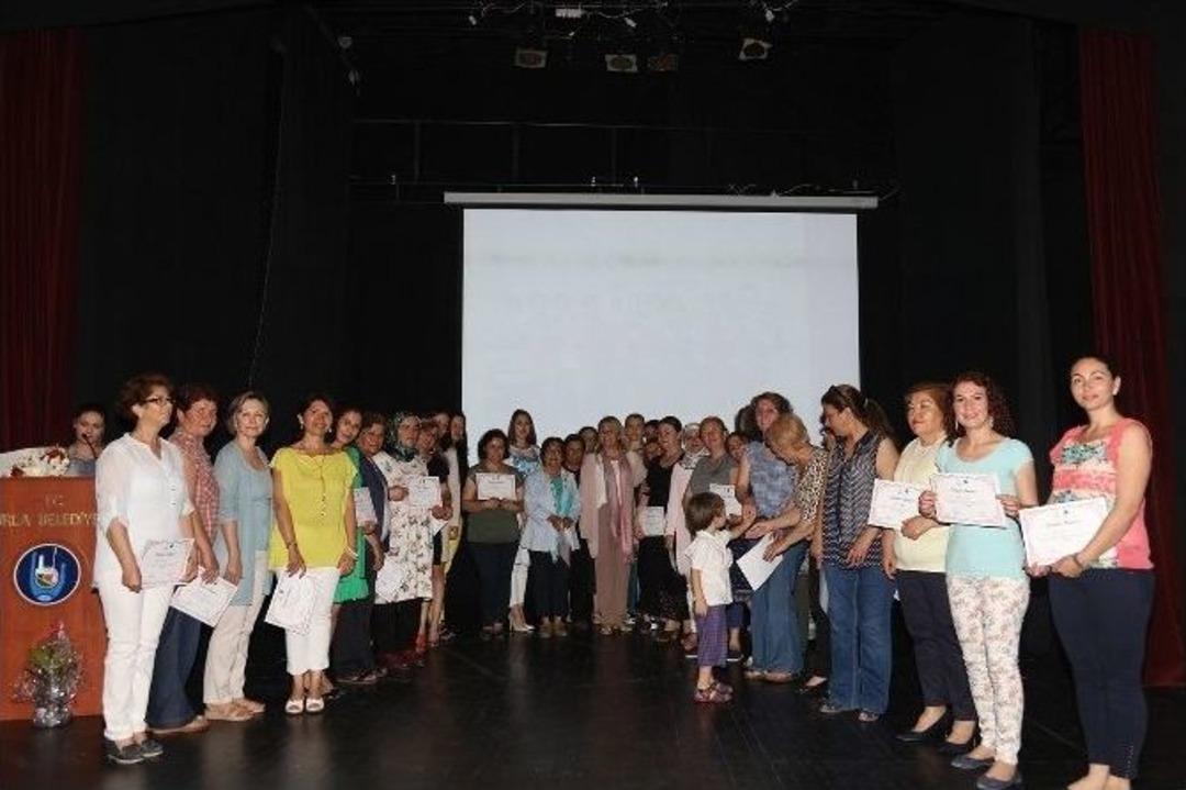 Urlalı Lider Kadınlar Sertifikalarını Aldı