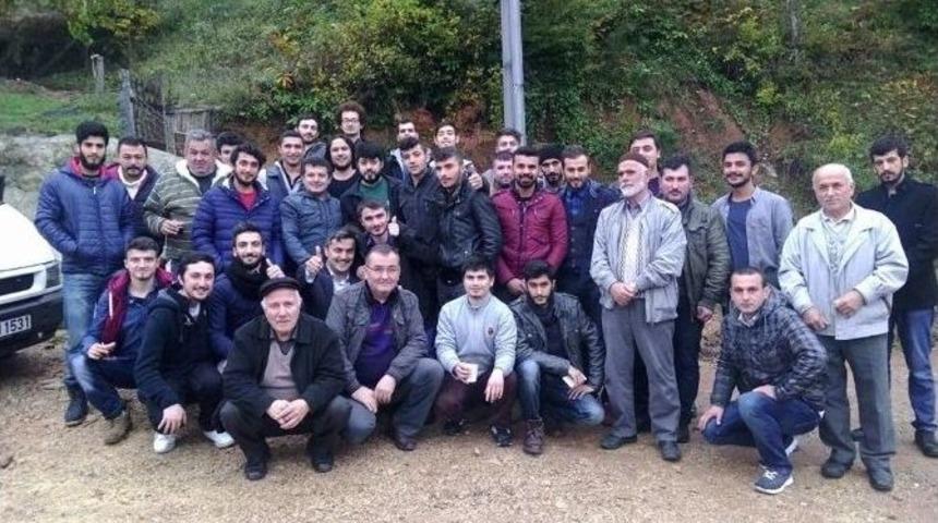 Genç İmamdan Örnek Davranış