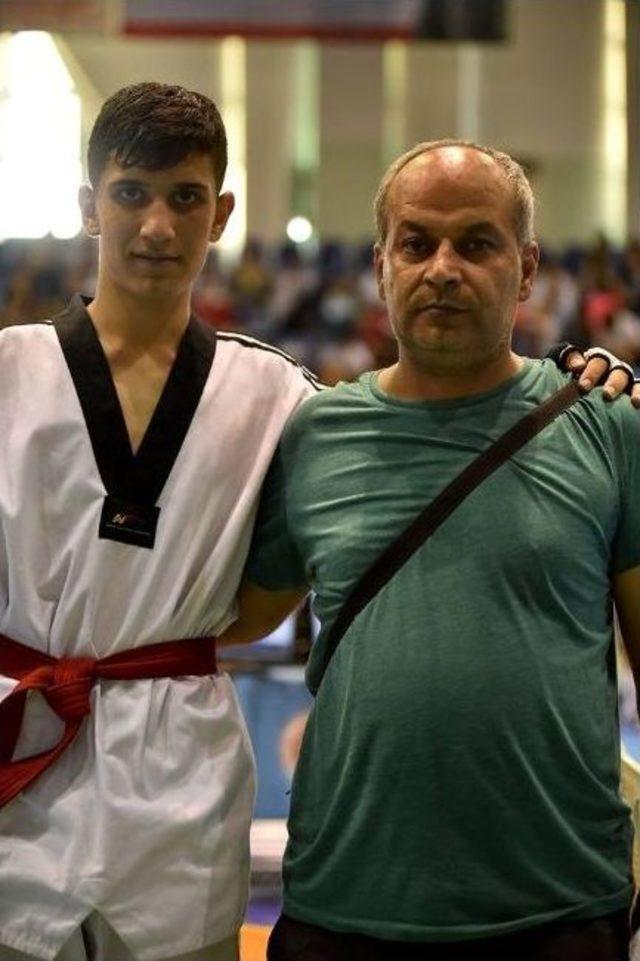 Taekwondocular 4 Bronzla Döndü