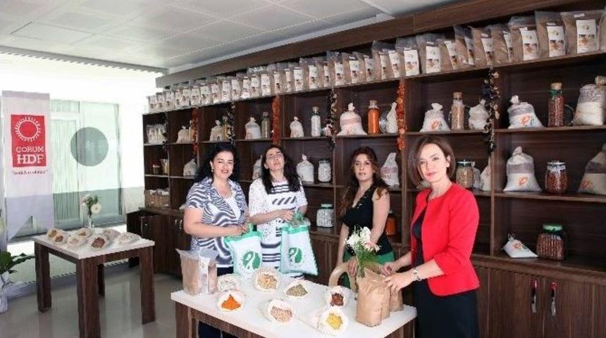 G&uuml;neşin Kadınları Y&ouml;resel Ve Doğal &Uuml;r&uuml;nler Satış Merkezi A&ccedil;ıldı
