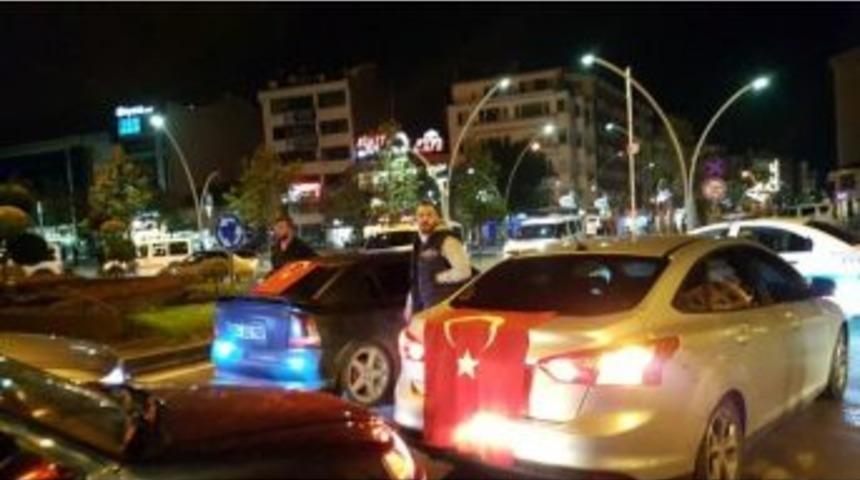 Bolu&rsquo;da İstanbul&rsquo;daki Ter&ouml;r Saldırısı Protesto Edildi