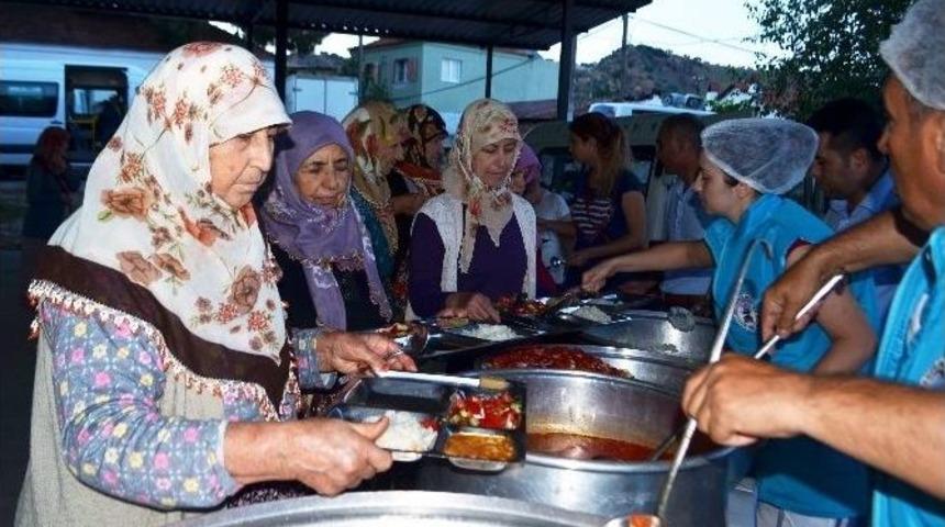 Germencik Belediyesi İftarda Vatandaşla Buluşuyor