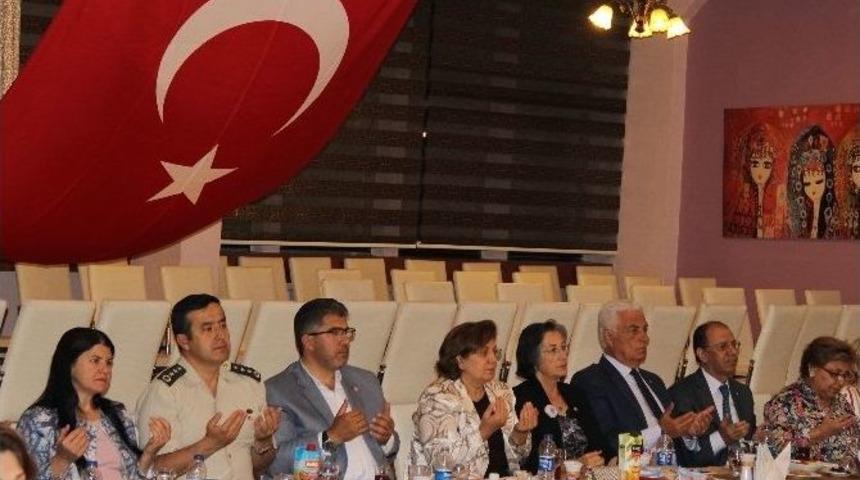 Şehit Yakınları Ve Gazilere İftar