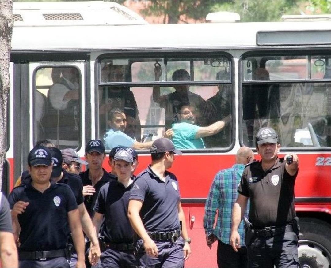 Adana Merkezli Fet&ouml;/pdy Operasyonunda 27 Kişi Adliyeye Sevk Edildi