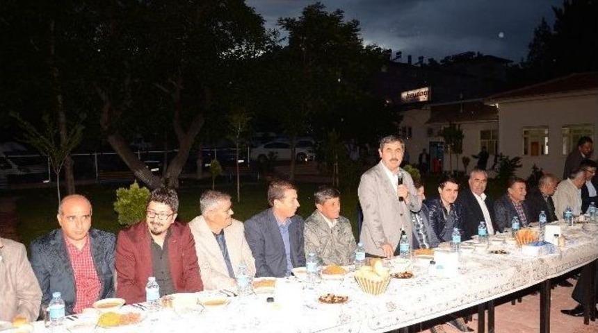 Darende Belediyesi&rsquo;nden İftar Yemeği