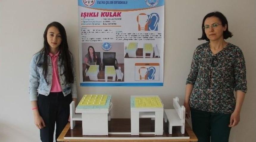 Ortaokul &Ouml;ğrencisinden İşitme Engellilerin Hayatını Kolaylaştıracak Proje