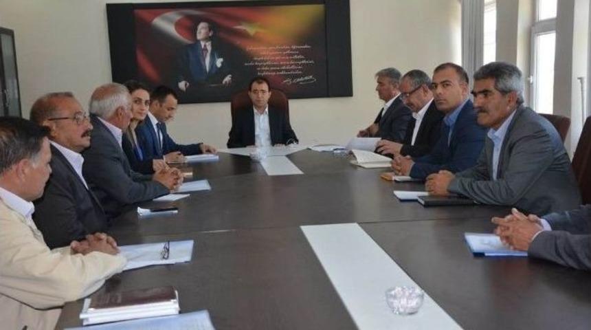 Kars &Ouml;zel İdaresi&rsquo;nde Değerlendirme Toplantısı Yapıldı