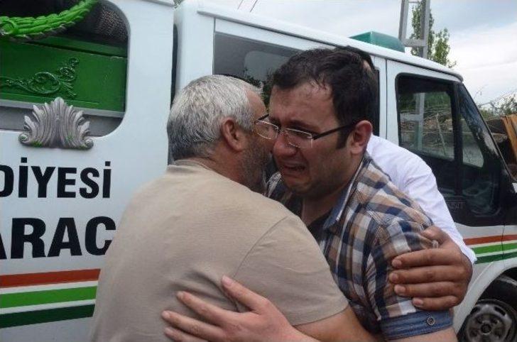 İstanbul’daki Terör Saldırısında Hayatını Kaybeden Elif Tutuş İnce’nin Cenazesi Baba Ocağına Getirildi G2