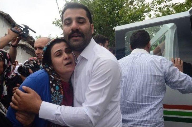 İstanbul’daki Terör Saldırısında Hayatını Kaybeden Elif Tutuş İnce’nin Cenazesi Baba Ocağına Getirildi G5