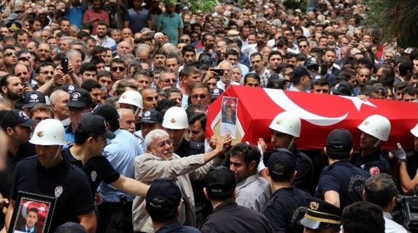 Şehit Kırboğa&rsquo;yı Binler Uğurladı