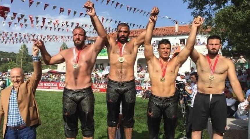 B&uuml;y&uuml;kşehirli G&uuml;reş&ccedil;iler Dereceye Girdiler