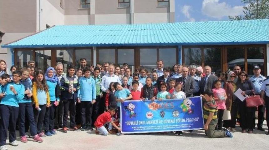 Yozgat&rsquo;ta G&uuml;venli Okul Merkezi İle G&uuml;venli Eğitim Projesi