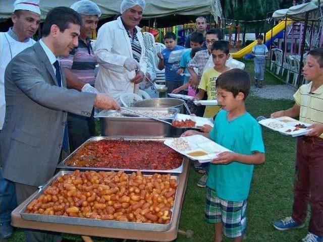 Hassa’da İftar Çadırı Kuruldu