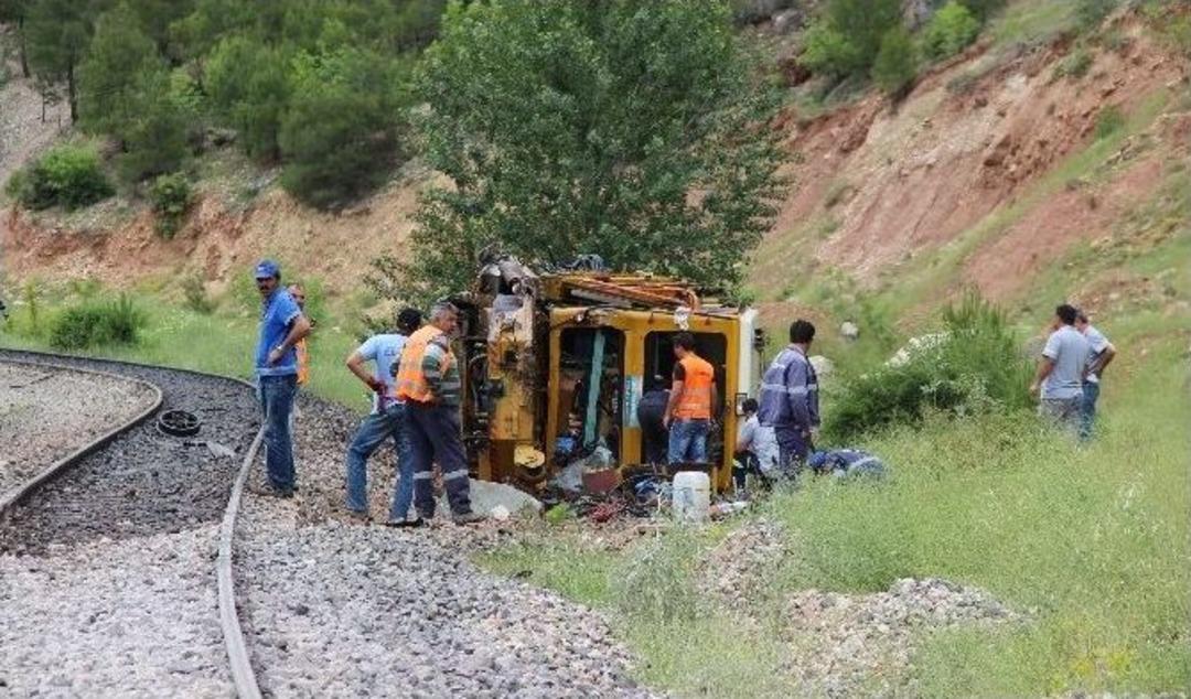 Karab&uuml;k&rsquo;te Tren Kazası