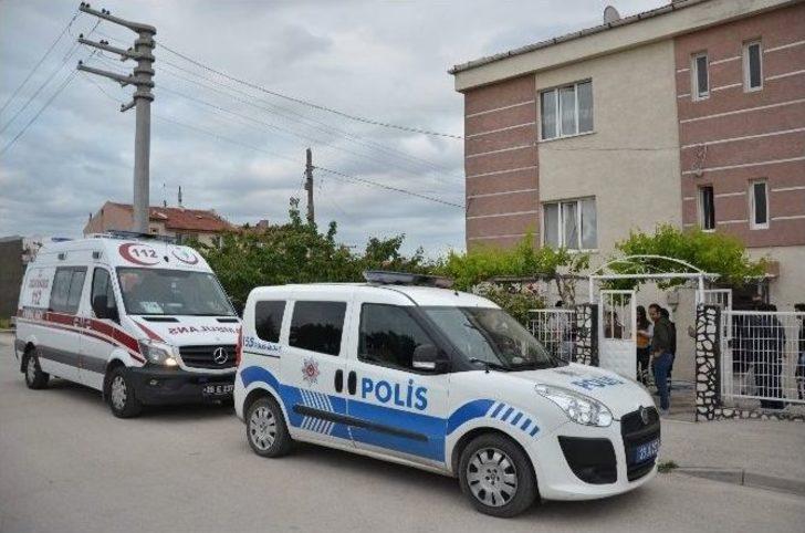 Kebap Ustası, Evinde Yaktığı Mangal Dumanından Zehirlenerek Öldü G3