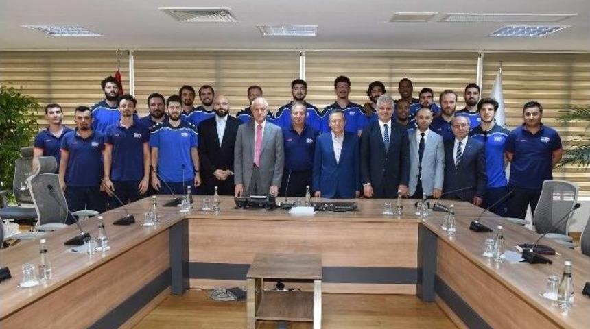 Best Balıkesir Basketbol&rsquo;dan Başkan Uğur&rsquo;a Ziyaret