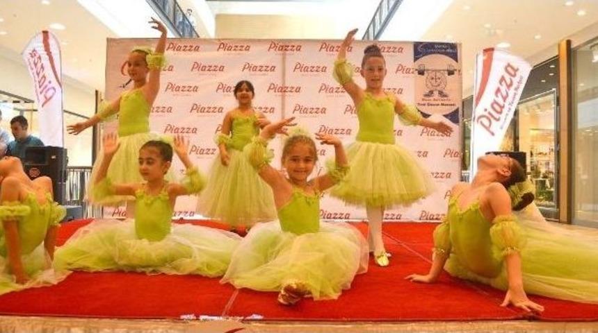 Miniklerden B&uuml;y&uuml;leyen Bale G&ouml;sterisi