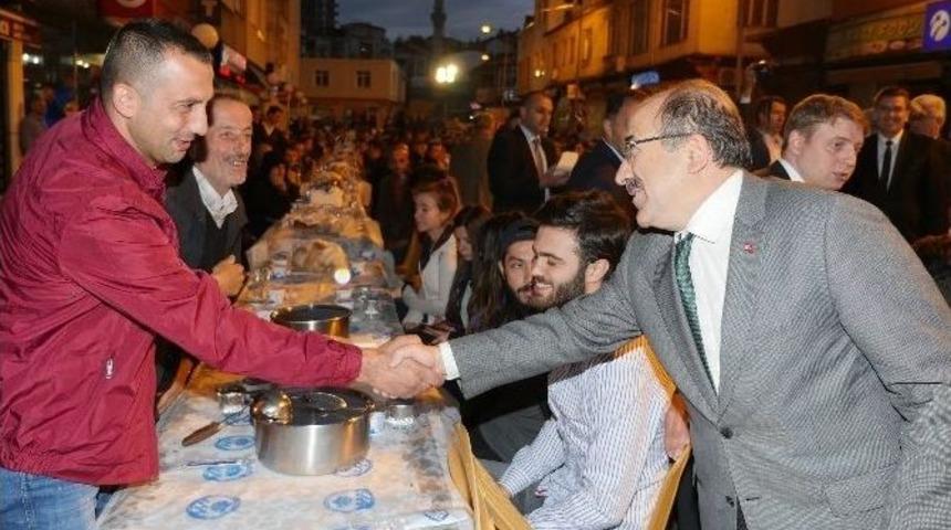 Başbakan Yıldırım Ve Cumhurbaşkanı Erdoğan&rsquo;ın Selamını İletti