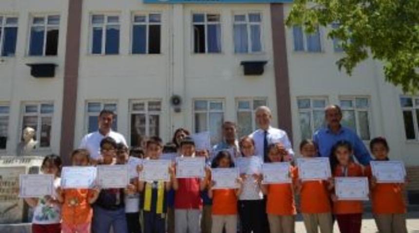 Sgk&rsquo;dan Sosyal G&uuml;venlik El&ccedil;ilerine Sertifika