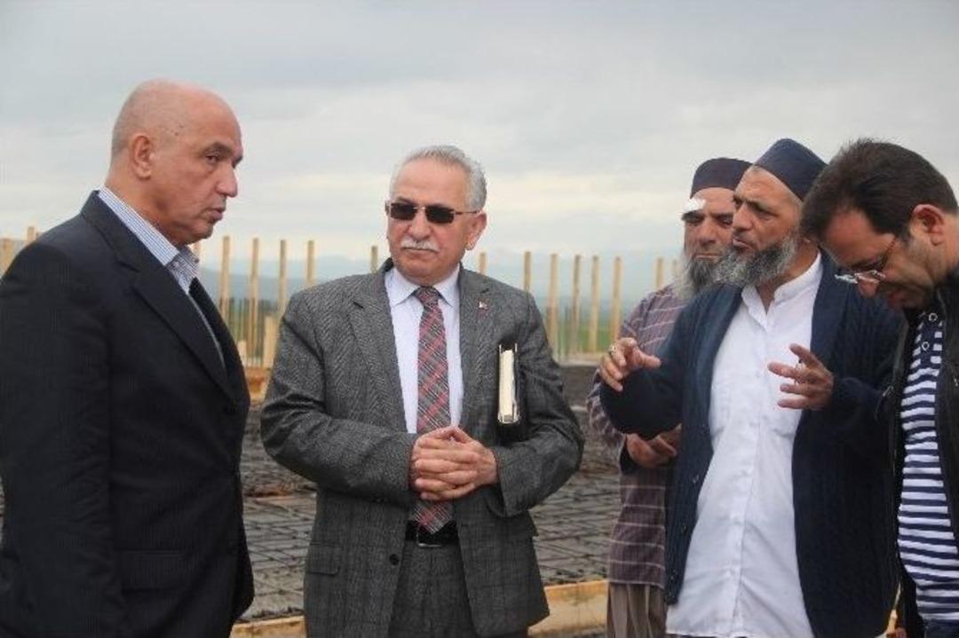 Ilıcalı: İslami İlimler Akademisi K&uuml;lliye Projesi Hepimizin, Sahip &Ccedil;ıkalım