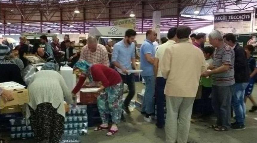 Pazar Esnafı İftarda Bir Araya Geldi