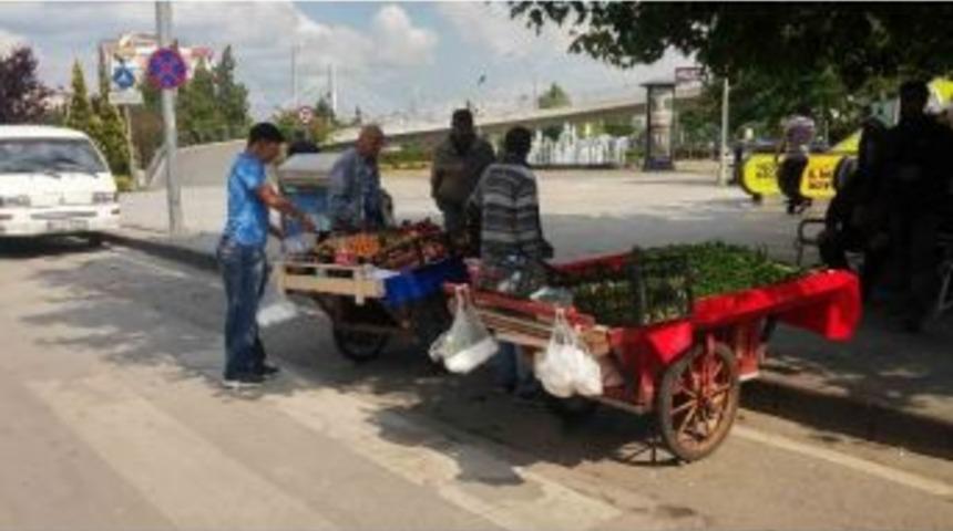 İzmit Zabıta’dan Seyyara Geçit Yok