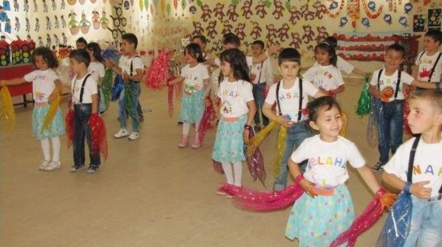 Atat&uuml;rk İlkokulu Anasınıfı&rsquo;nın Yıl Sonu Sergisi