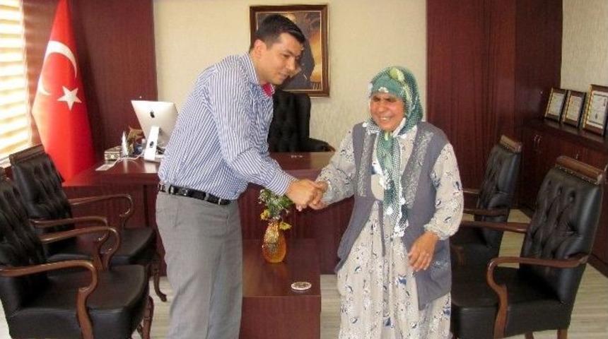 G&ouml;rme Engelli Kadından Duygulandıran Teşekk&uuml;r