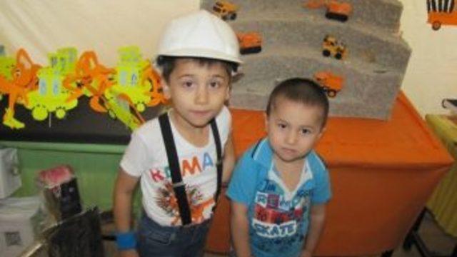 Miniklerin Sergisinde Bor Madeni Köşesi