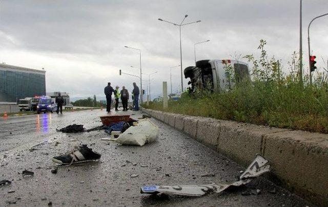 Erzurum’da Trafik Kazası: 3 Yaralı