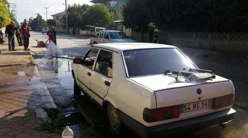 Sakarya&rsquo;da Otomobil İle Motosiklet &Ccedil;arpıştı: 1 Yaralı