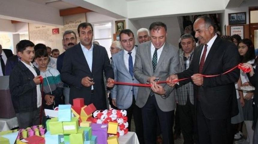 Sungurlu&rsquo;da G&ouml;rsel Sanatlar Teknoloji Ve Tasarım Sergisi