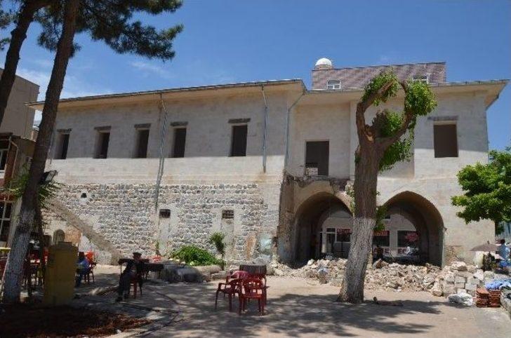 Başkanlar Ve Kaymakam Citer, Tarihi Binada İnceleme Yaptı G3