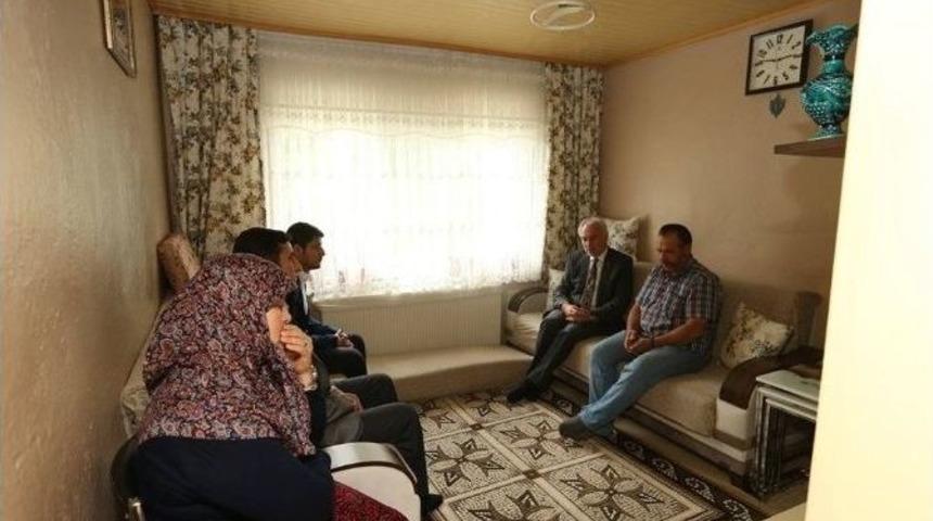 Başkan&rsquo;dan Şehit Ailesine Ziyaret