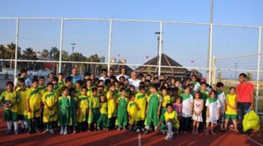 Erdemli Belediyesi Yaz Spor Okullarına Kayıtlar Başladı