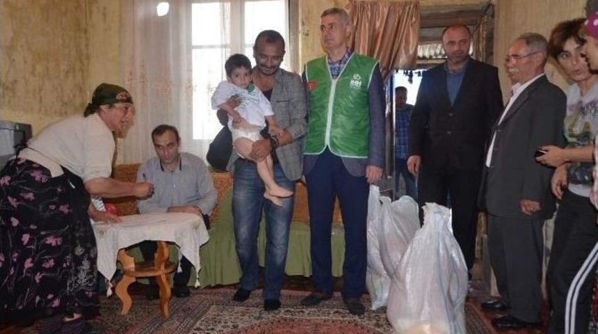 G&uuml;rcistan&rsquo;daki Yetimlere Gemlik Belediyesi Eli Uzandı