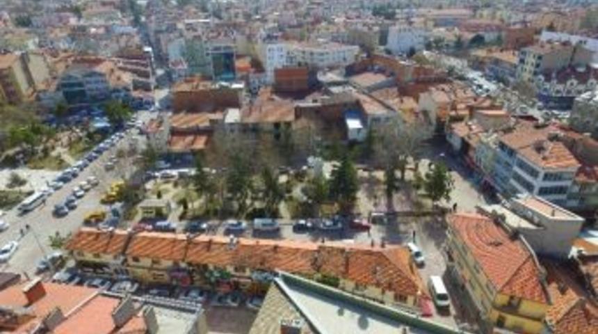 Beyşehir Belediyesi&rsquo;nden &Ccedil;arşı Merkezine Yeraltı Tuvaleti