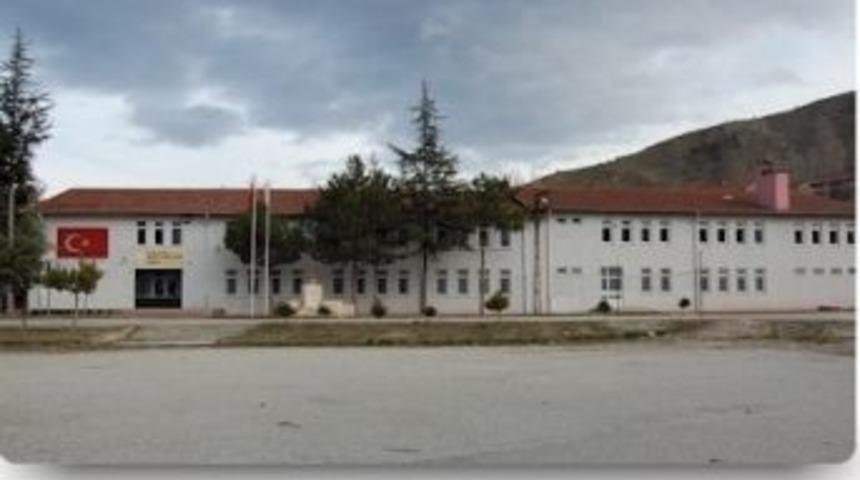 Bozüyük Şehit Zafer İpek Anadolu Lisesi Kademeli Olarak Kapatılacak