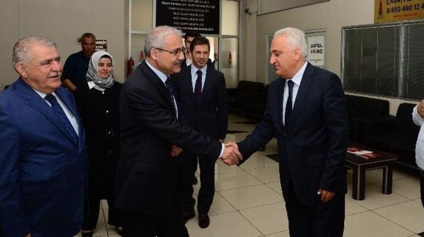 Vali Güvençer’den Başkan Mahçiçek’e Veda Ziyareti