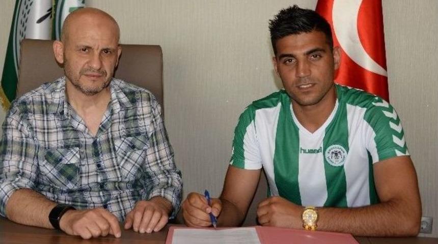 Atiker Konyaspor Kaleci Abd&uuml;laziz Demircan İle 2 Yıllık S&ouml;zleşme İmzaladı