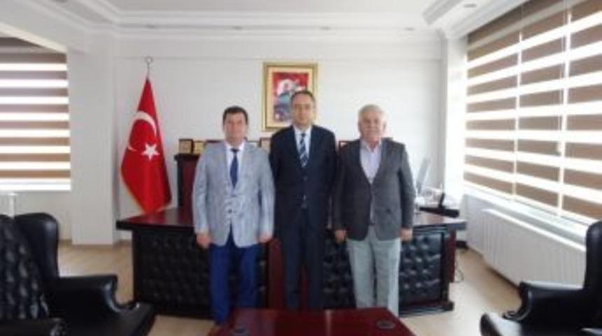 Şof&ouml;rler Ve Otomobilciler Odası Başkanı As, Kaymakamı Kubilayı Ziyaret Etti