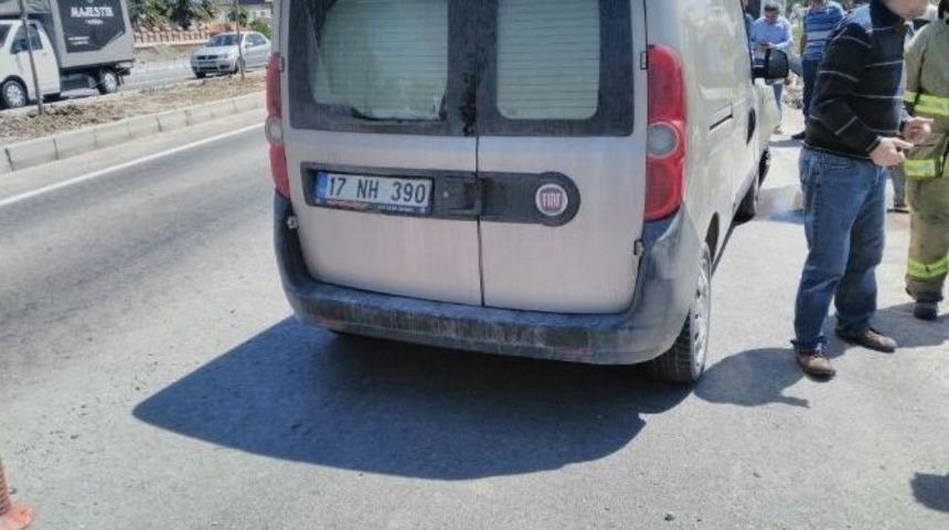 Otomobil İle Motosiklet &Ccedil;arpıştı: 1 Yaralı