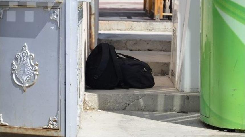 Uşak&rsquo;ta Ş&uuml;pheli Valizler Korkuya Neden Oldu