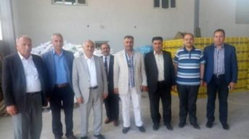 Ak Parti Kadroları Ramazanda Da Sahada