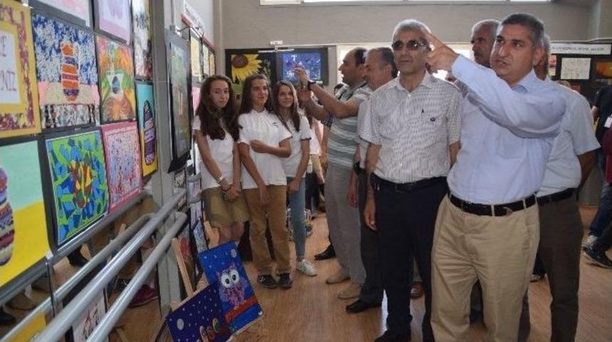 &Ouml;ğrencilerin Yaptığı Resimler G&ouml;r&uuml;c&uuml;ye &Ccedil;ıktı