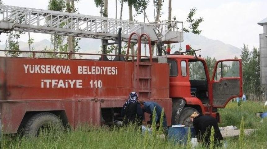 Y&uuml;ksekova&rsquo;da İ&ccedil;me Suyu Sorunu Devam Ediyor